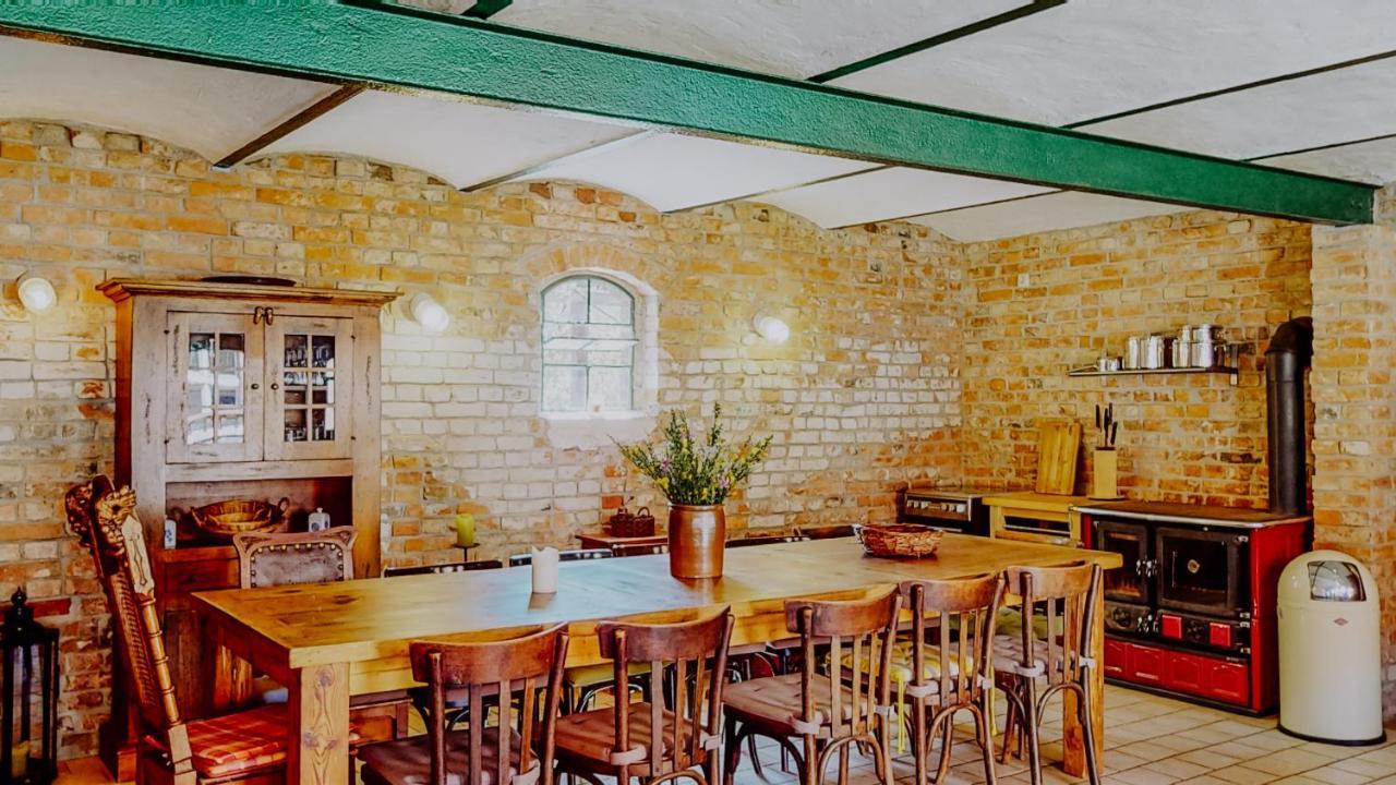Landhaus Goldene Gans Gross Pankow  Ngoại thất bức ảnh