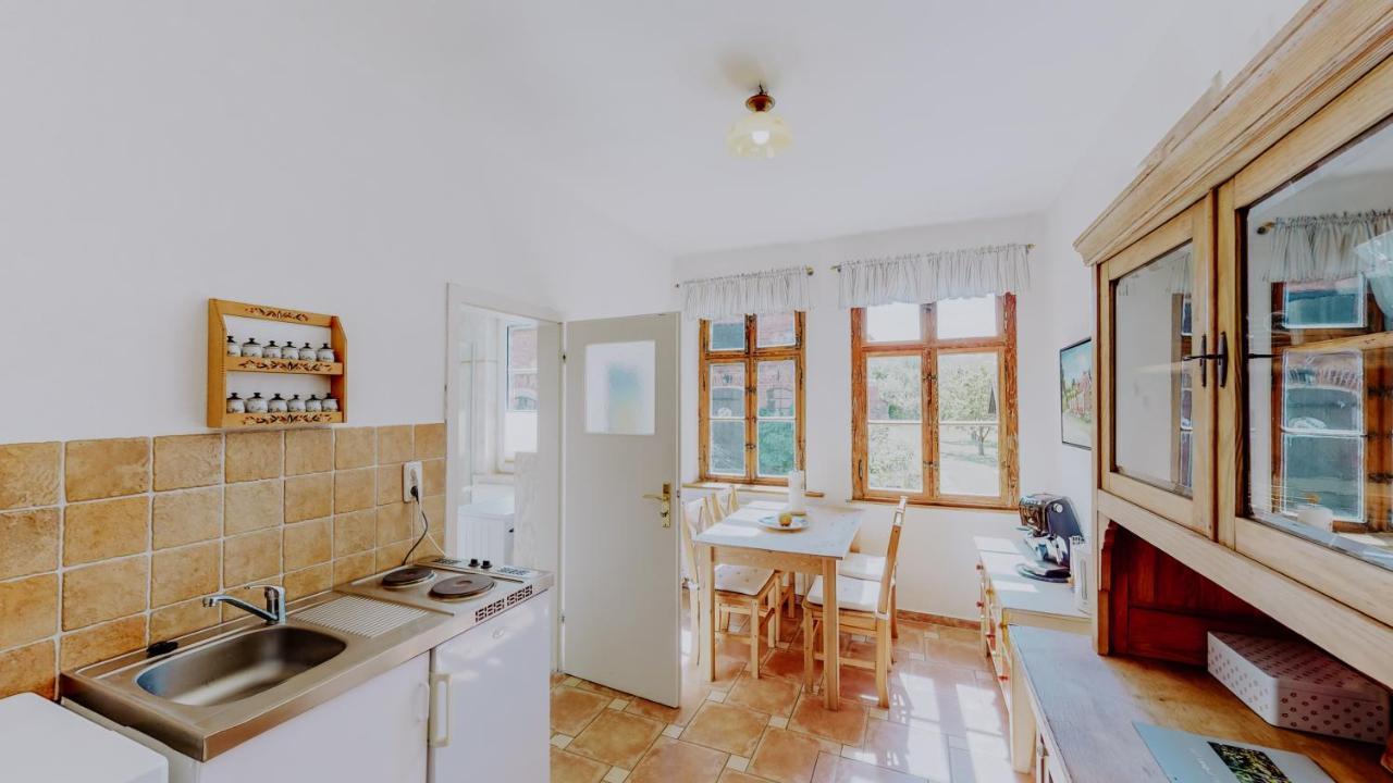 Landhaus Goldene Gans Gross Pankow  Ngoại thất bức ảnh